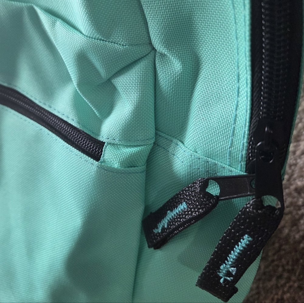 Trailmaker Teal Backpack - Picture 6 of 9